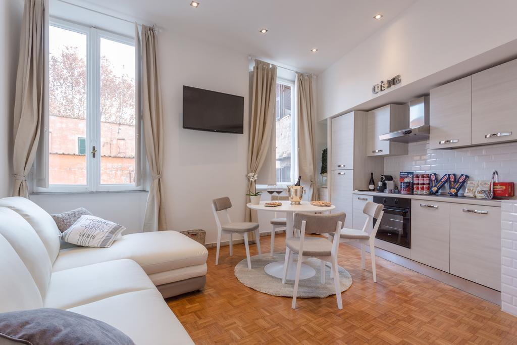 Townhouse By The Spanish Steps Rome Ruang foto