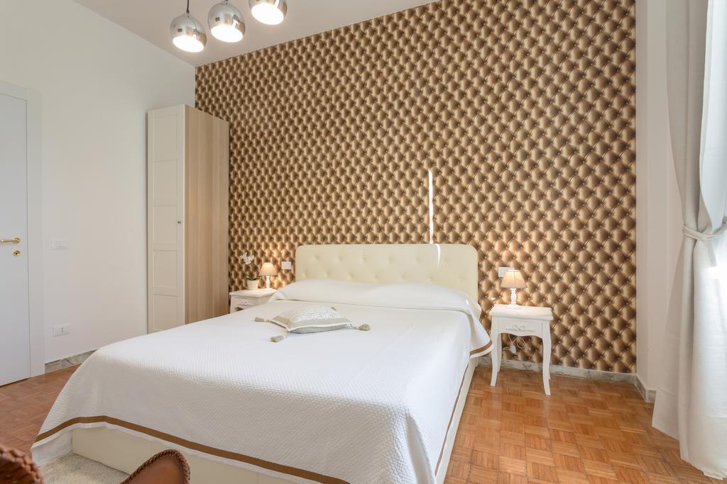 Townhouse By The Spanish Steps Rome Ruang foto