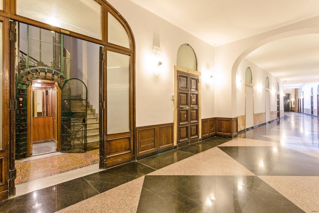 Townhouse By The Spanish Steps Rome Ruang foto