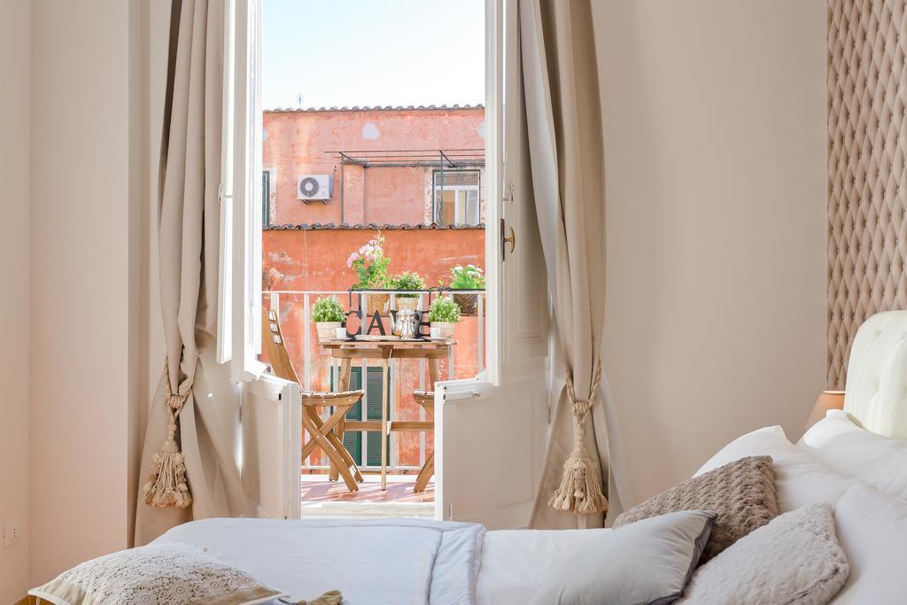 Townhouse By The Spanish Steps Rome Ruang foto